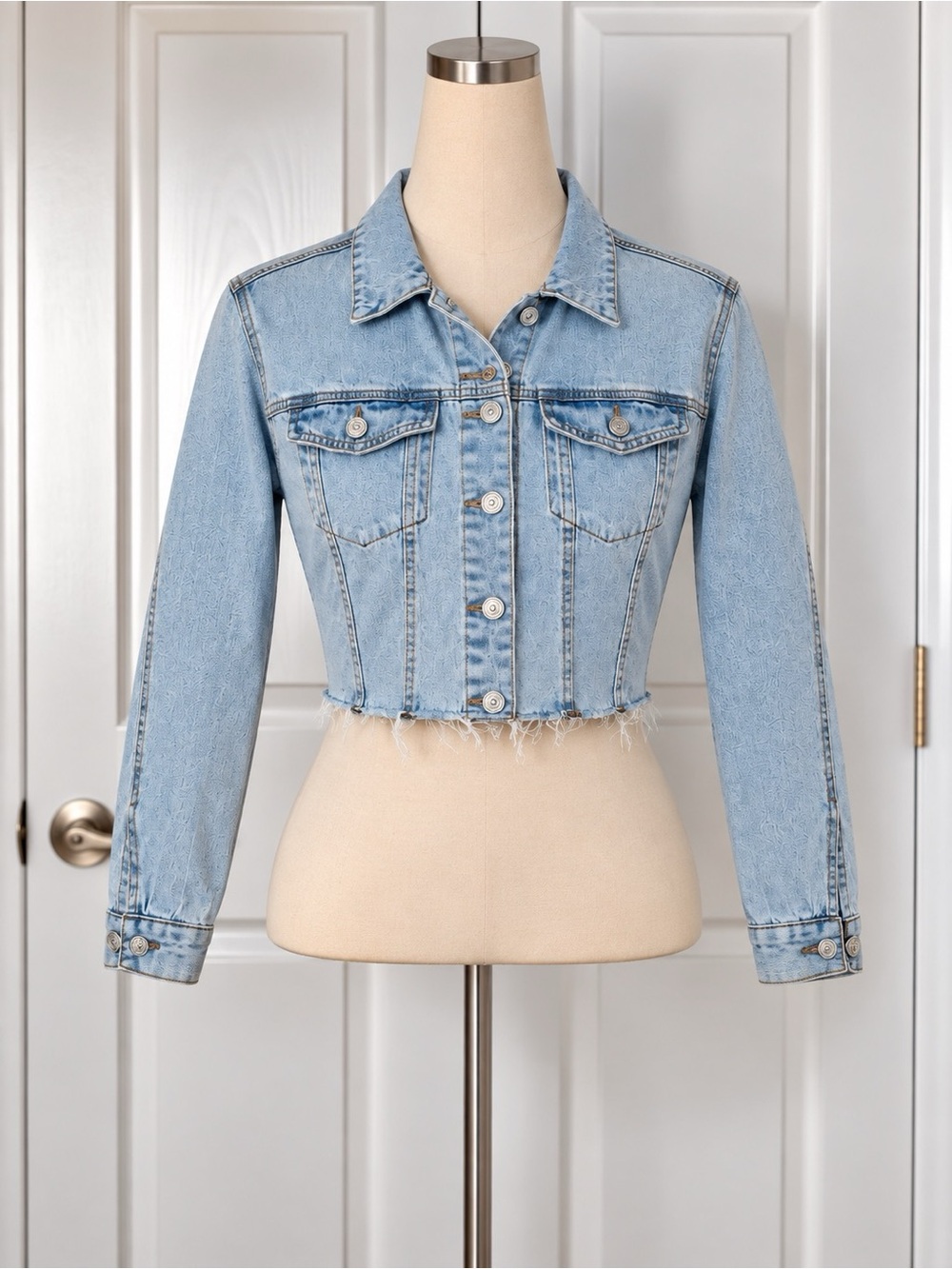 Forever 21 Light Blue Cropped Denim Jacket